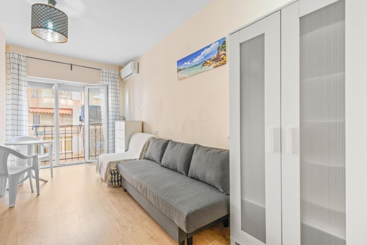 Studio A 200M De La Playa Los Locos Torrevieja Buitenkant foto