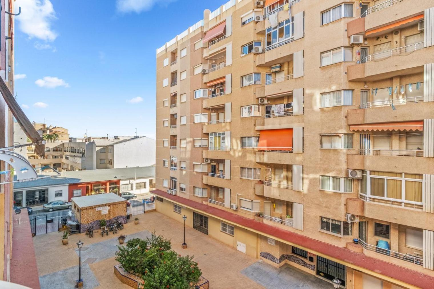 Studio A 200M De La Playa Los Locos Torrevieja Buitenkant foto